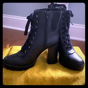 Steve Madden LATCH Black Leather Boot MINT